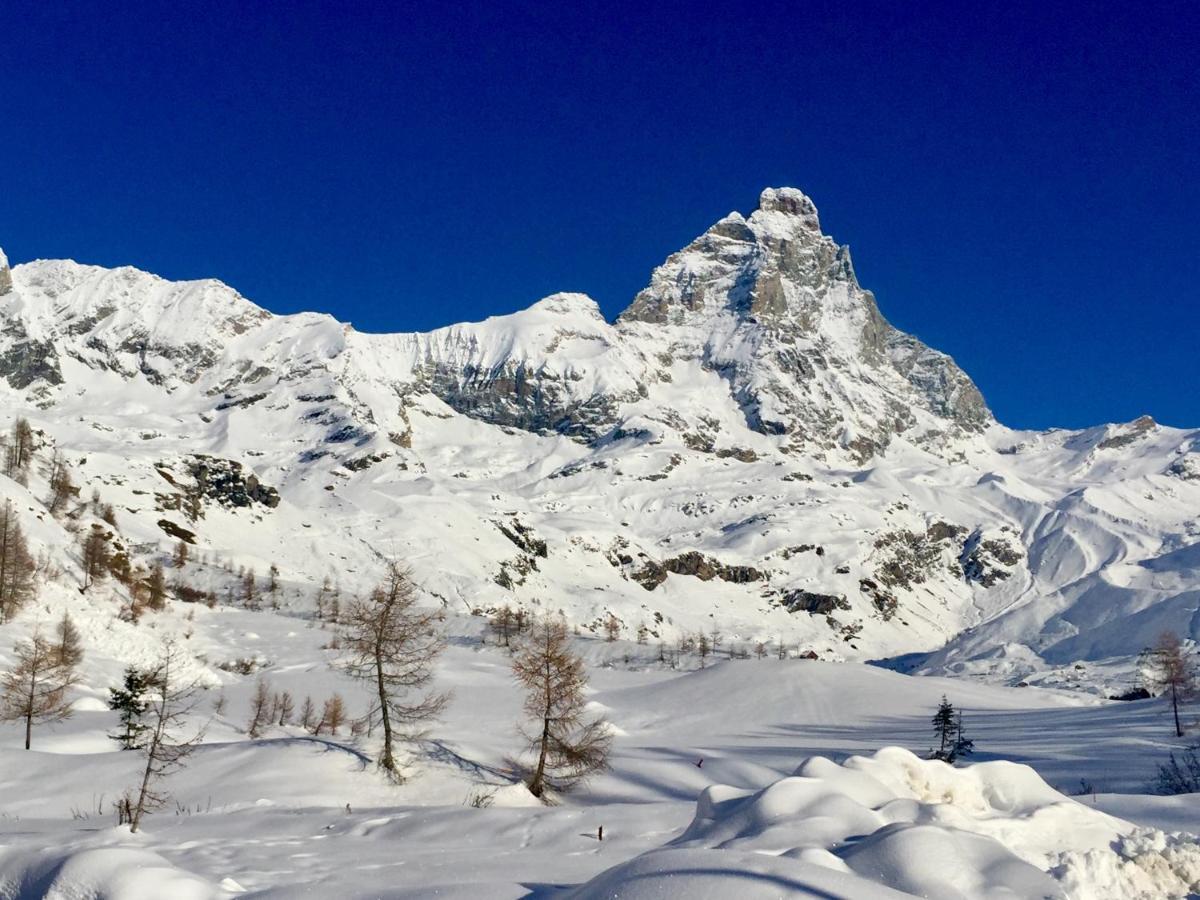 3 Chalets Aparthotel Breuil-Cervinia Exterior foto